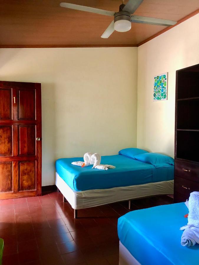 Casa Lula Leon Hostal Екстериор снимка