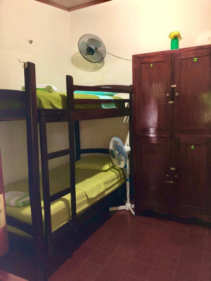 Casa Lula Leon Hostal Екстериор снимка