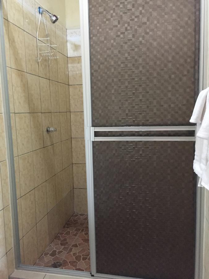 Casa Lula Leon Hostal Екстериор снимка
