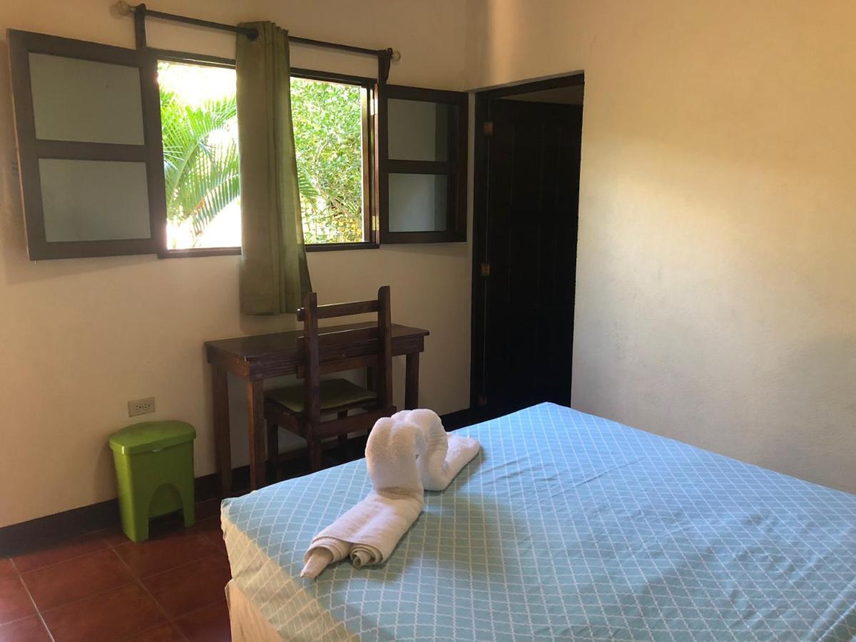 Casa Lula Leon Hostal Екстериор снимка